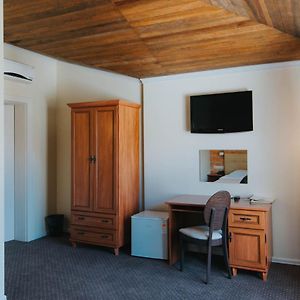 Standard Zimmer mit Kingsize-Bett