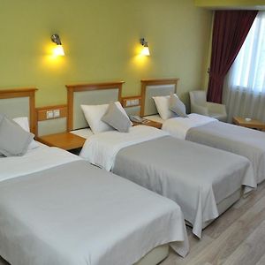 Standart Üç Kişilik Oda