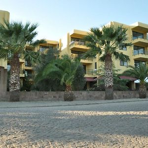 Palm Court Suites