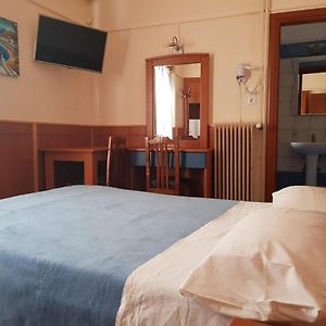 Standard Zimmer mit Kingsize-Bett