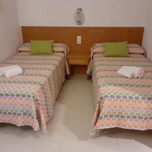 Estudio con Cama King