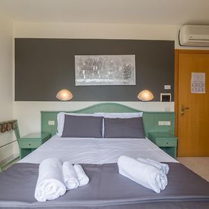 Dreibettzimmer