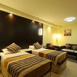 Camera con letto king size