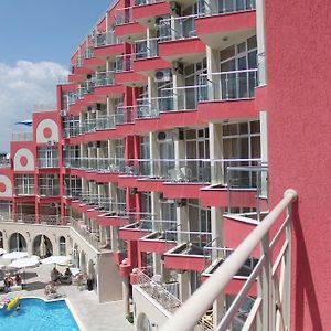Rose Garden Omax Apartments