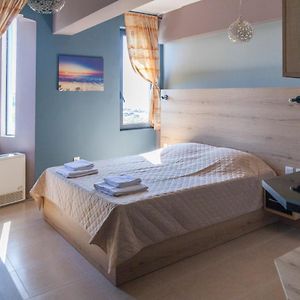 Studio Apart Odası