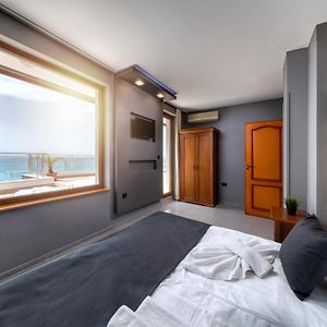 Petrov Family Hotel