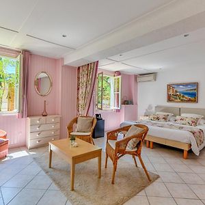 Basic Dreibettzimmer