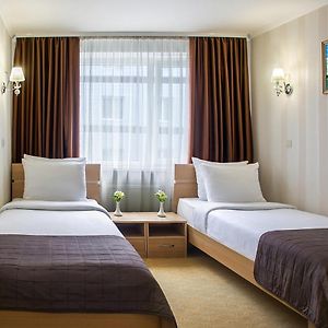 Zimmer mit zwei Einzelbetten