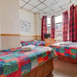 Dreibettzimmer