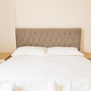 Standard Zimmer mit Kingsize-Bett