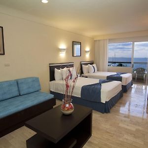 Habitación con Cama King