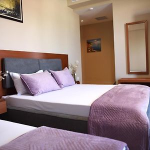 Dreibettzimmer