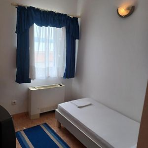 Einzelzimmer