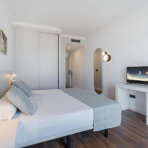 Zimmer mit zwei Einzelbetten