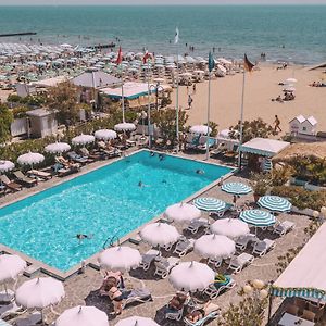Beach King Room
