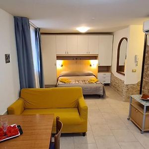 Studio con letto king size