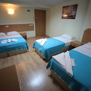 Dormitory Room Mixed