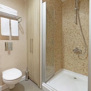 King Studio Odası