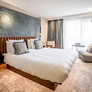 Kamer met een King Size Bed