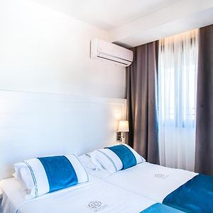 Familien-Zimmer mit Kingsize-Bett