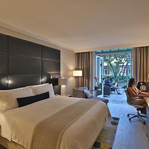 Habitación Clásica con Cama King