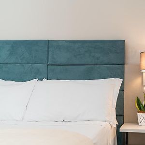 Camera con letto king size