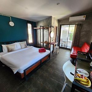 Standard Zimmer mit Kingsize-Bett