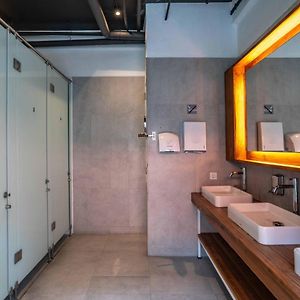 Dormitory Room Mixed
