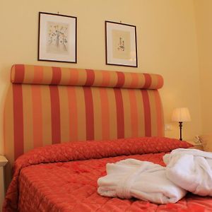 Camera superior con letto king size