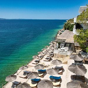 Villa Deora Sarande - Private Beach