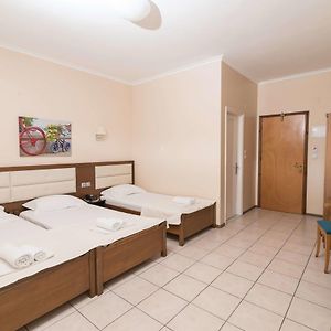 Dreibettzimmer