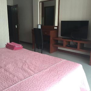 Deluxe Zimmer mit Kingsize-Bett