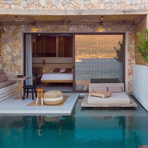 Private Sea side King Suite