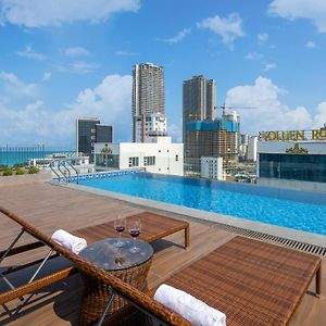 Deluxe Triple Room Sea View