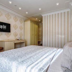Standard Zimmer mit Kingsize-Bett