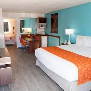 Standard Zimmer mit Kingsize-Bett