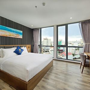 Deluxe Zimmer mit Kingsize-Bett