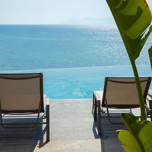 Anasa Luxury Resort