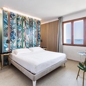 Camera con letto king size