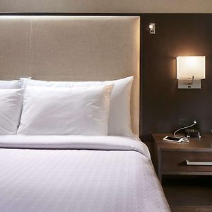 Suite für Hörgeschädigte mit Kingsize-Bett