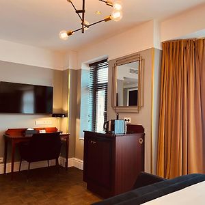 Prestige Zimmer mit Kingsize-Bett