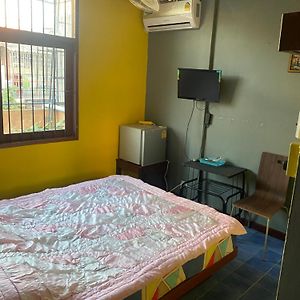Chambre Standarde Lit Queen-Size
