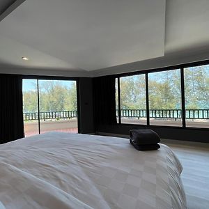 Deluxe Zimmer mit Kingsize-Bett