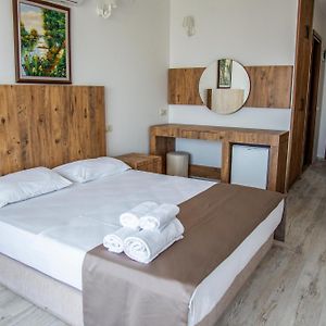 Klasik İki Kişilik Oda