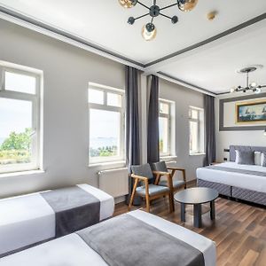 Standart Üç Kişilik Oda