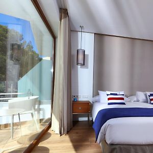 Habitación Superior con 2 Camas Individuales