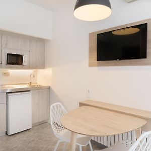 Estudio Deluxe con Cama King
