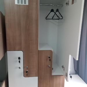 Gemenschappelijk Kamer Alleen voor Vrouwen