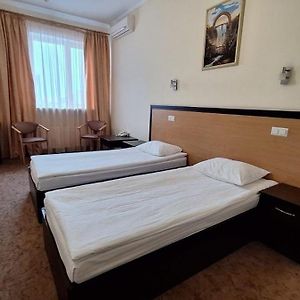 Standard Zimmer mit zwei Einzelbetten