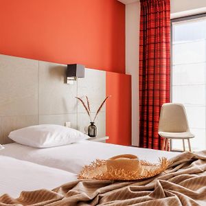 Standard Zimmer mit Kingsize-Bett